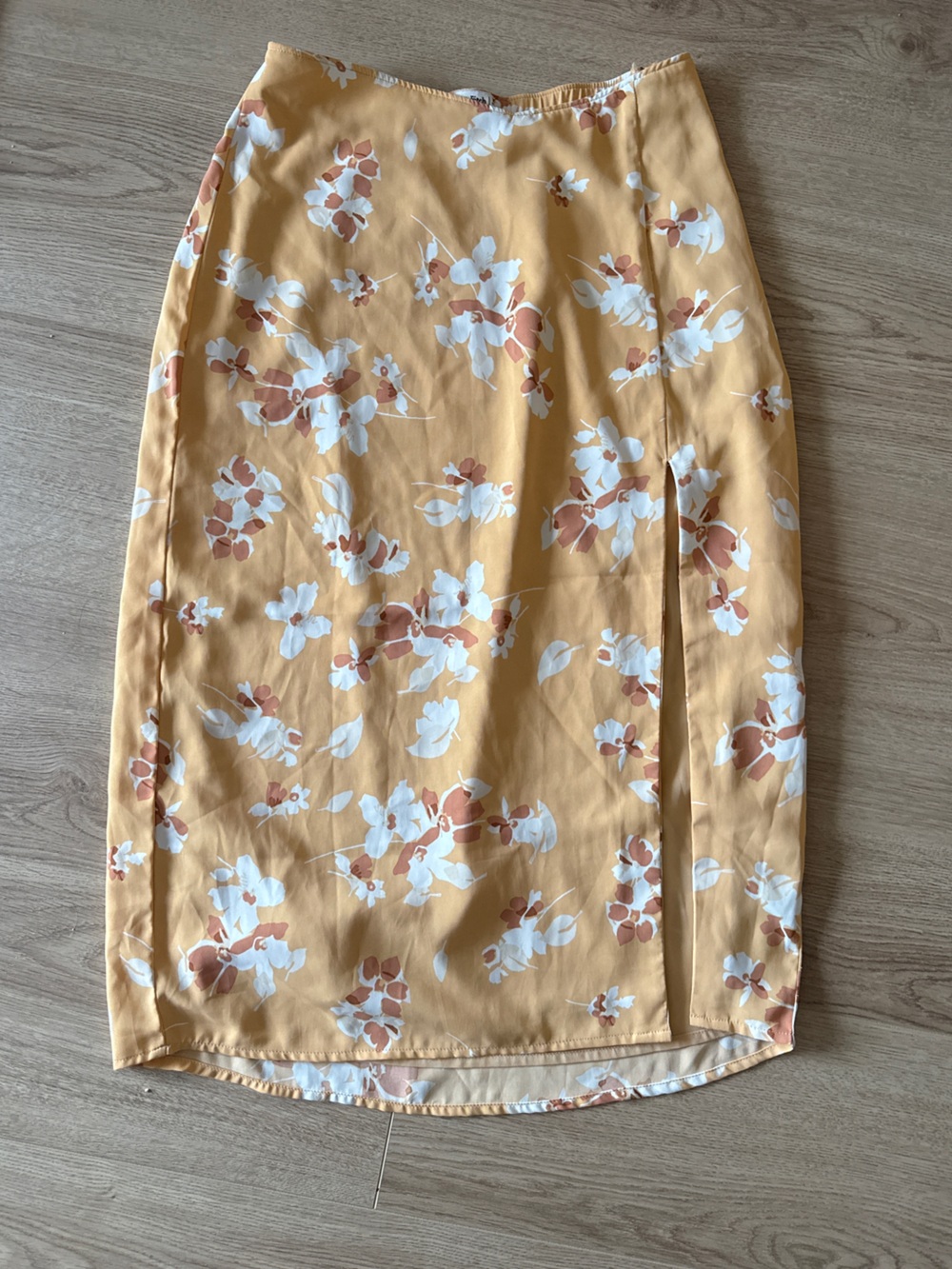 Abercrombie & Fitch Floral Midi Skirt